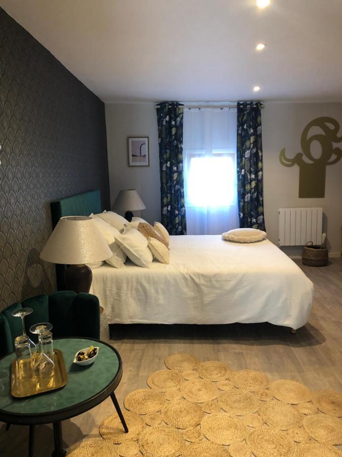 Cloutiers26 Hotell La Rochelle  Exteriör bild