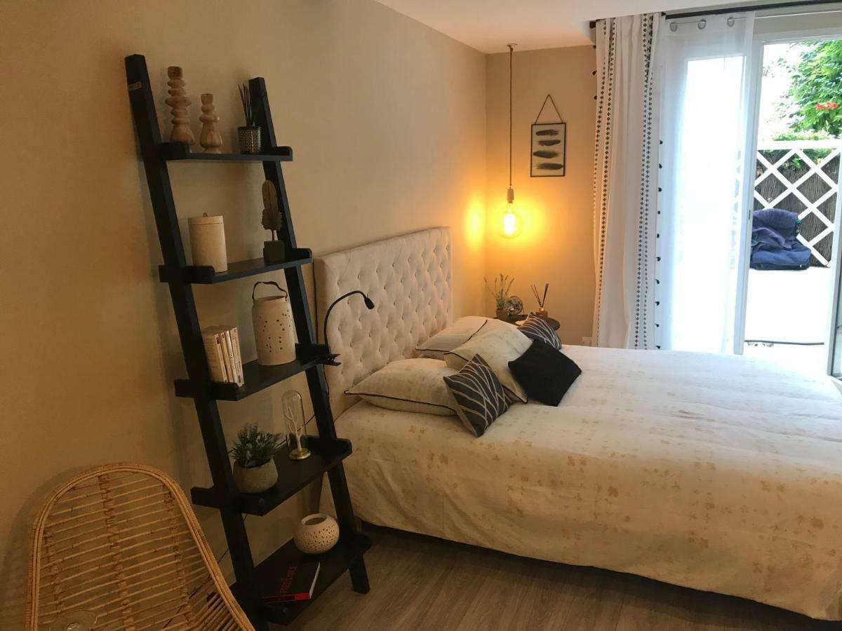 Cloutiers26 Hotell La Rochelle  Exteriör bild